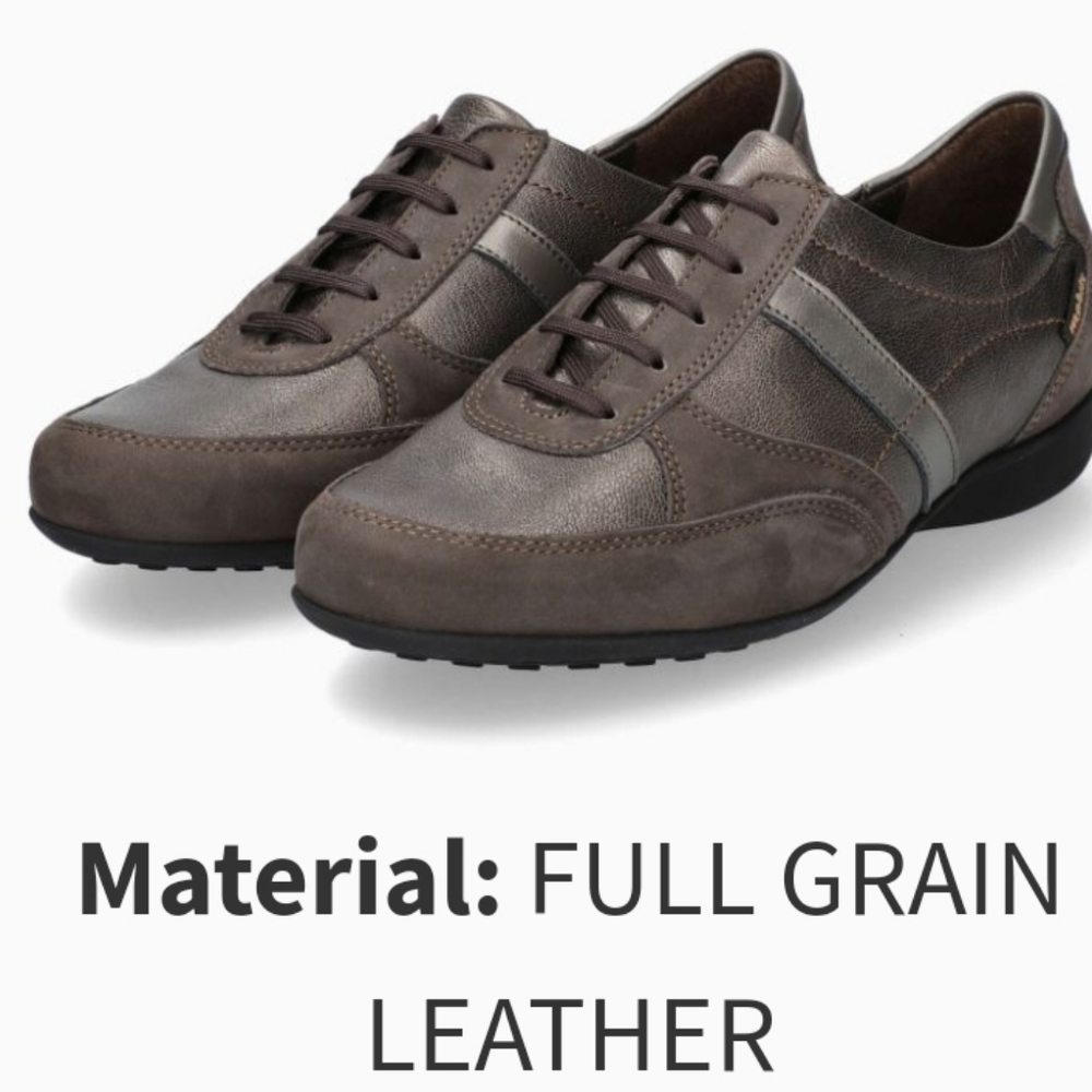 Euc Mobils 'Fedra' Sneakers In Original Box